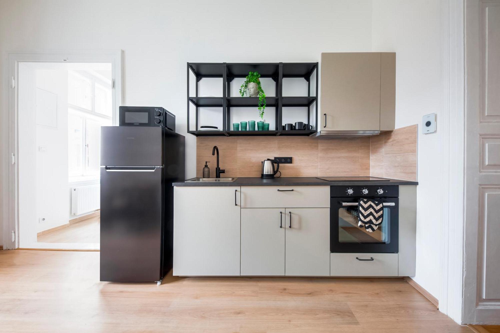 City Center Premium Apartment Praha Bagian luar foto